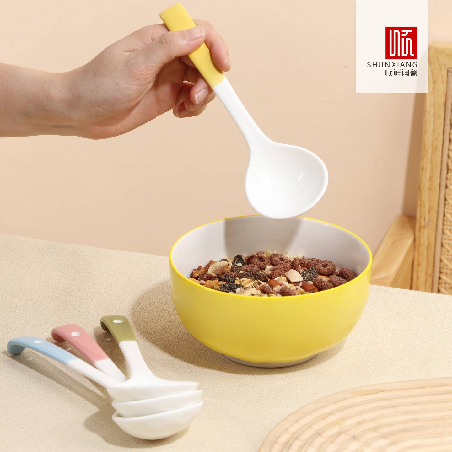 炫彩多用勺中号