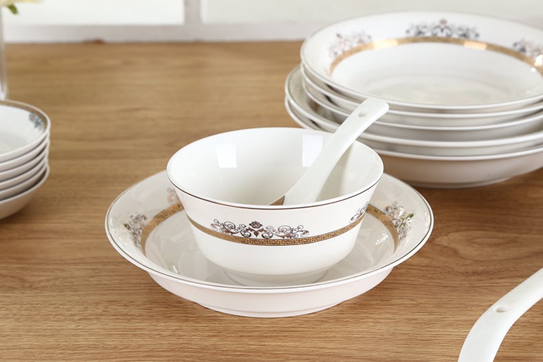 餐具套状陶瓷碗和勺：金缕盛宴系列